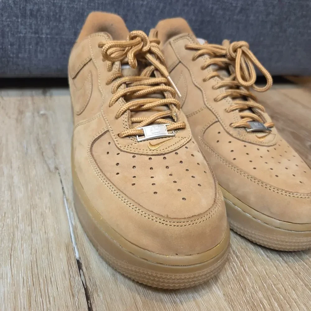 Nike supreme air